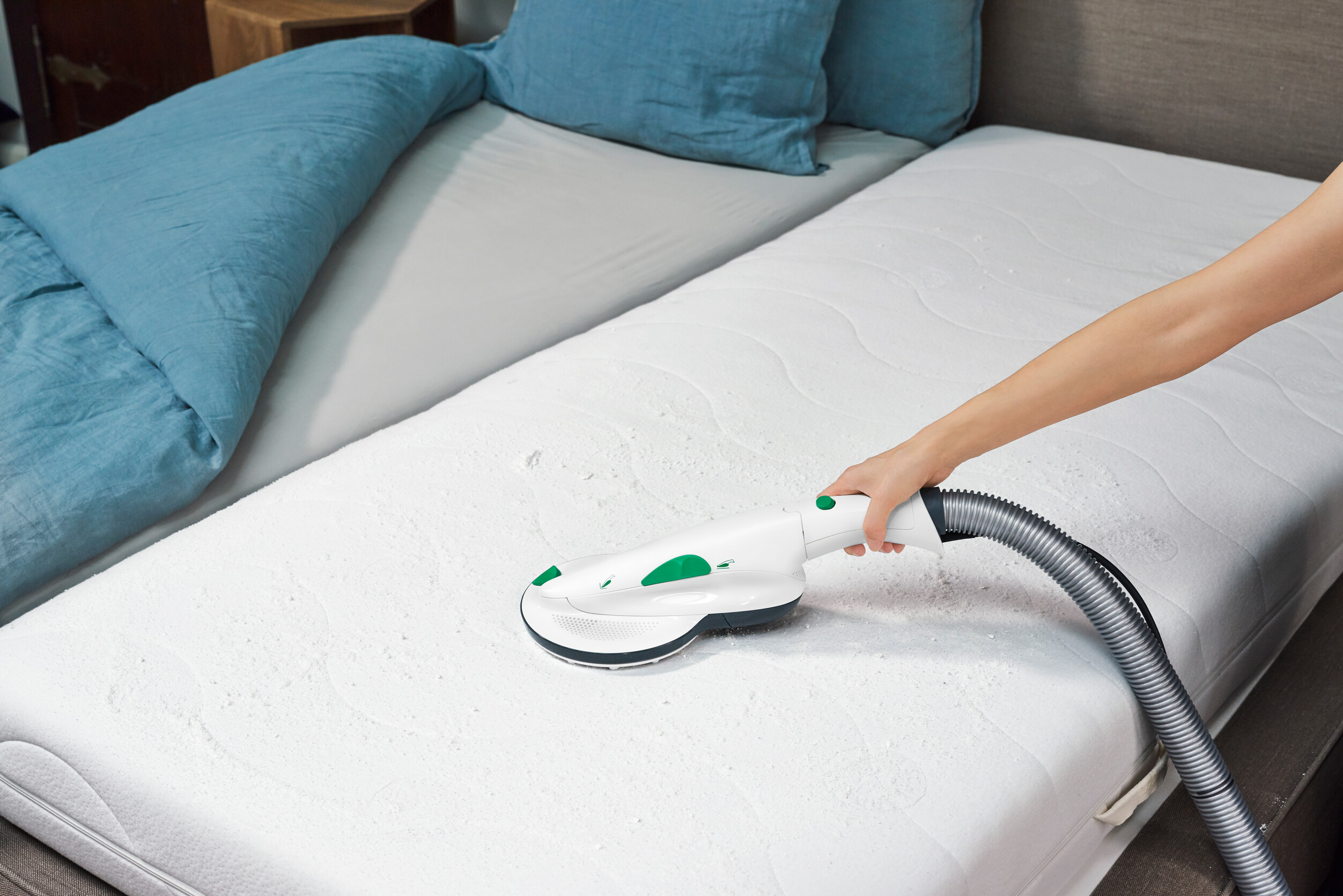Guided Cleaning: mattress VK200 and PB440 – Vorwerk International
